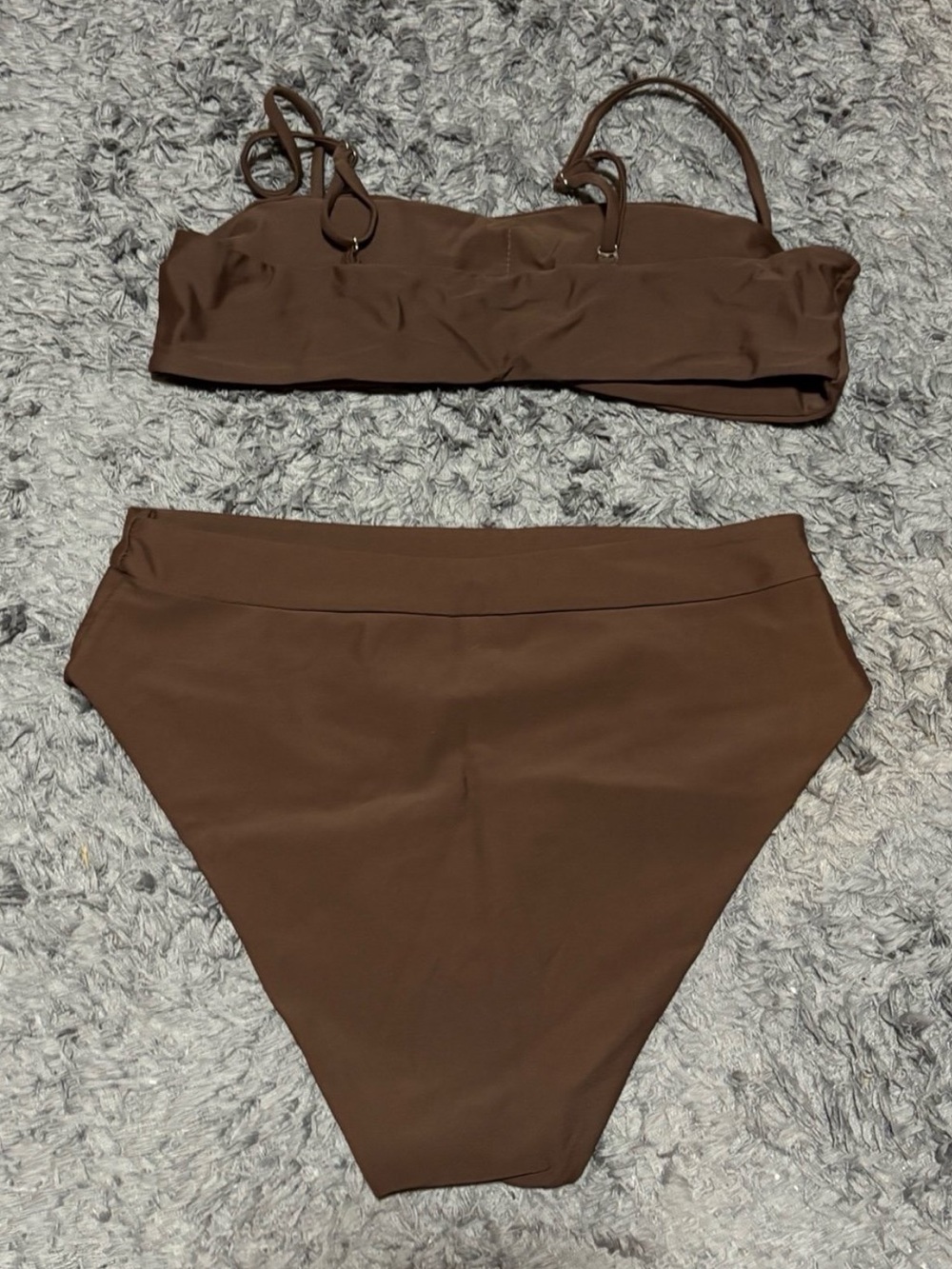 Bikini - Picture 2 of 5